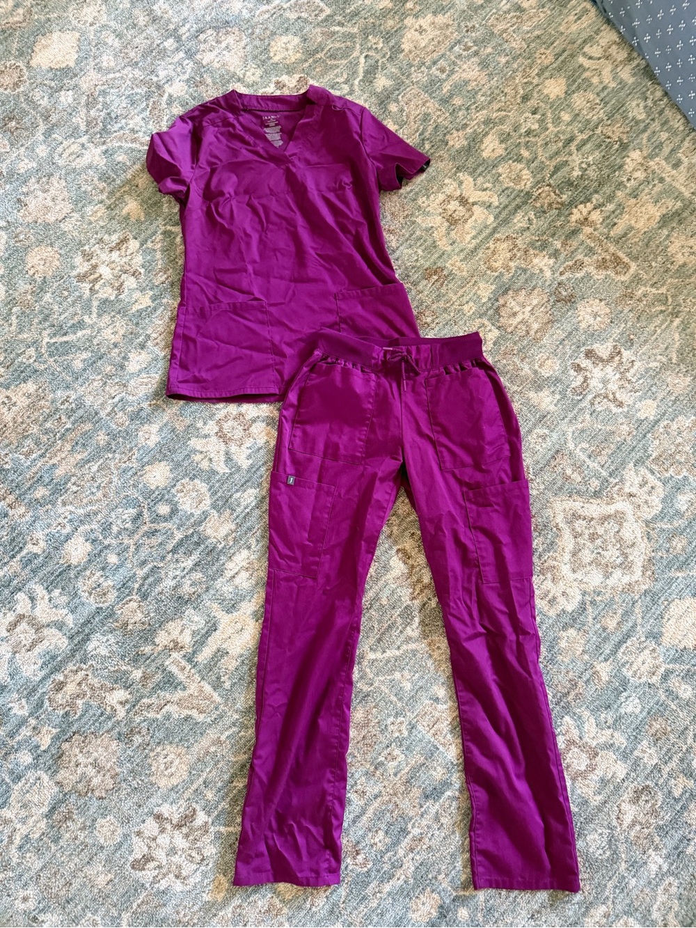 Jaanuu Short-Sleeve Scrub Top and Elastic-Waist Pants in Magenta